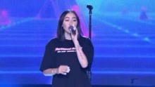 Noah Cyrus - All Falls Down (WE Day Seattle现场版)